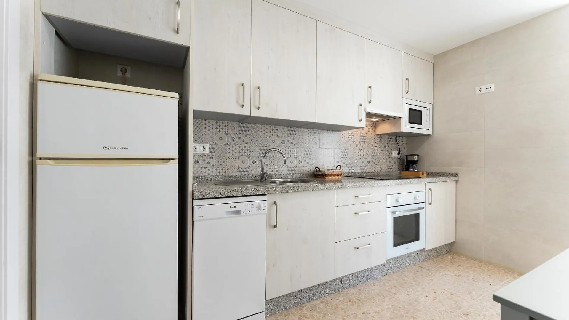 Apartamento 푸엔히롤라 0*,